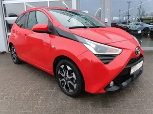 Toyota Aygo X -play Team D*1. Hand*Scheckheft*el. Faltdach* x-pl Bild 3