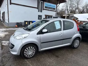 Peugeot 107 Filou * 47000 km * Bild 2