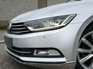 Volkswagen Passat Variant Highline BMT/Start-Stopp PANO LED Bild 4