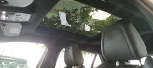 Peugeot 2008 GT Pack PureTech 130 EAT8 aus 1. Hand Bild 5