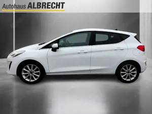 Ford Fiesta Titanium 1.0 EcoBoost S/S Bild 2