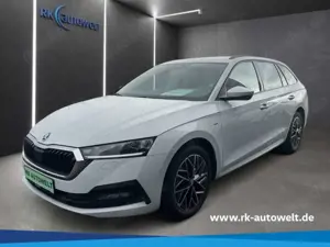 Skoda Octavia Combi Clever 2.0 TDI DSG Navi,Klima,Kamera,PDC