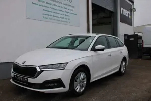 Skoda Octavia 2.0 TDI Combi Ambition Navi PDC Kamera