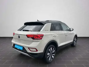 Volkswagen T-Roc GOAL 1.0 TSI LED NAVI AHK RFK SHZ ACC Bild 2