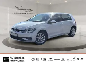 Volkswagen Golf VII 1.0 TSI Trendline Climatronic SHZ PDC Bild 1