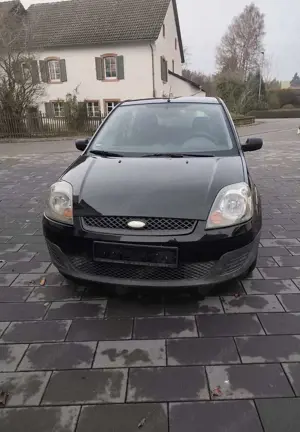 Ford Fiesta Ford Fiesta 5-Türer BJ 2007 Tüv 04/27 73000km