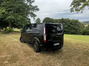 Ford Tourneo Custom 310 L1H1 VA Autm. Titanium X Bild 3