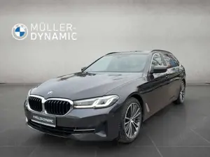 BMW 540 d xDrive TOURING LED AHK HUD PANO HARMAN KARDON