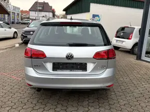 Volkswagen Golf VII Variant BMT *NAVI*PDC*SitzHeiz* Bild 5