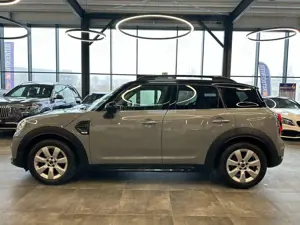 MINI Cooper Countryman *LED*Keyless*Navi*Leder* Bild 5