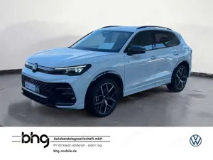 Volkswagen Tiguan 2.0 TDI R-Line DSG AHK HUD IQ.LIGHT ACC
