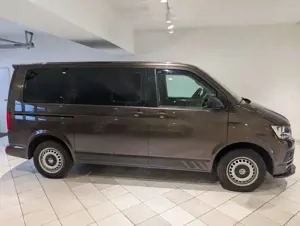 Volkswagen T6 Caravelle 9 Sitzer(3-3-3) 3-Zonen-Klima Navi AHK GRA Bild 2