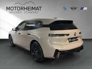 BMW iX xDrive45 M Sport Pro 22" DriveAssProf ACprof Bild 5