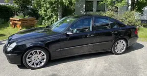 Mercedes-Benz E 280 E-Klasse Avantgarde mit Sportpaket TOP ZUSTAND
