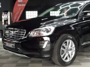 Volvo XC60 Summum 2WD Automatik/Leder/Navi/Tw-Ass/Kam