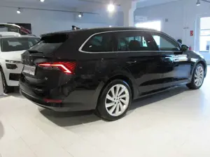 Skoda Octavia Combi iV STY TSI 150 kW 6-Gang automat. Bild 5