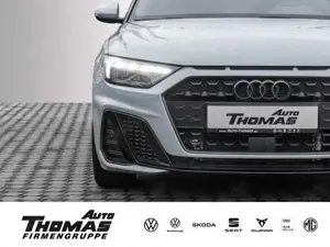 Audi A1 S line 30 TFSI Stronic LED+PDC+SHZ