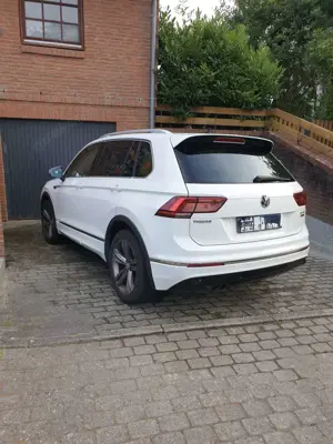 Volkswagen Tiguan Highline R-Line 4Motion 19 Zoll Bild 3