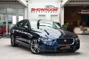 Jaguar XE Prestige Navi Bluetooth Shz Komfort-P. 75tkm! Bild 3