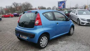 Peugeot 107 Petit Filou 03/2027 TÜV Kundendienst Neu Allwet Bild 3