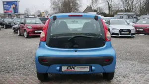 Peugeot 107 Petit Filou 03/2027 TÜV Kundendienst Neu Allwet Bild 4