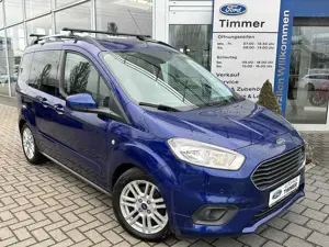 Ford Tourneo Courier 1.0 EcoBoost Titanium AHK