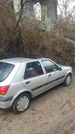 Ford Fiesta mk4 Bild 4