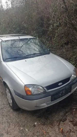 Ford Fiesta mk4 Bild 2