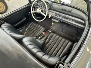 Mercedes-Benz 300 300 SL  Frame off Atemberaubend in Anthrazit Bild 5