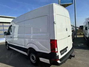 Volkswagen Crafter Kasten 35 MR L2H2 Klima*AHK*Seitenwindas Bild 4