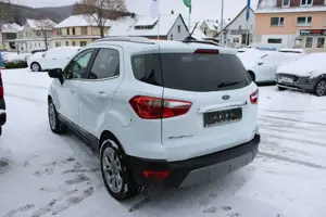Ford EcoSport Titanium Winterpaket Bild 4