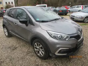 Renault Captur Limited Streifschaden