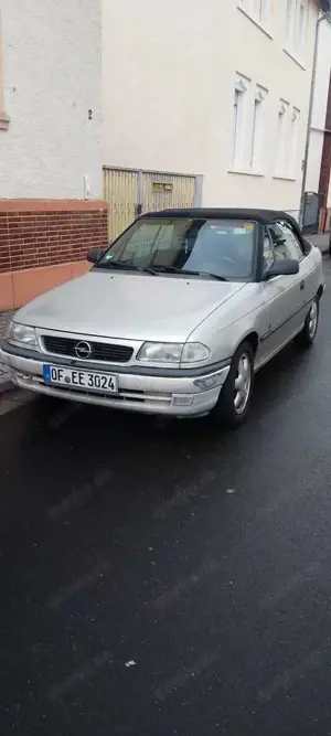 Opel Astra Cabrio 1.6i Bertone Edition