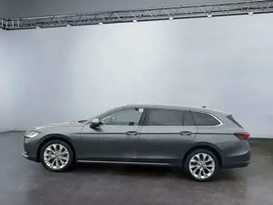 Skoda Superb Combi Selction 2.0 TDI Matrix Sitzheizung Bild 3
