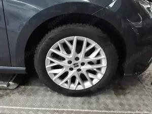 SEAT Ibiza 1.0 TSI DSG FR-Line Navi LED DAB+ Bild 5