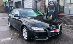 Audi A4 2.0 TFSI multitronic Attraction Automatik