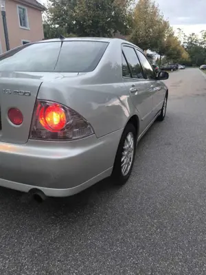 Lexus IS 200 Limited 1Hand Rentnerfahrzeug geb.1935 Scheckheft! Bild 5