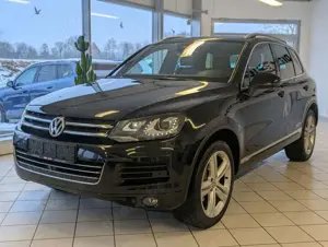 Volkswagen Touareg V6 3.0TDI Luft Leder AHK ACC Cam 20" Bild 3