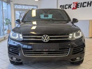 Volkswagen Touareg V6 3.0TDI Luft Leder AHK ACC Cam 20" Bild 2