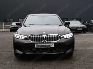 BMW 320 i M-Sport FACEL. 360° LED ACC NAVI HGSD Bild 2