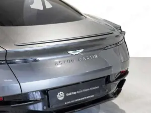 Aston Martin DB12 Coupe -Magnetic Silver- Bild 5