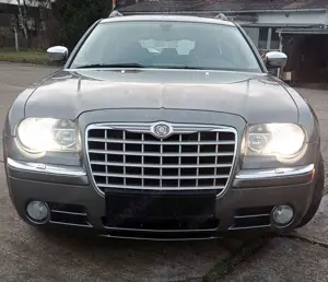 Chrysler 300C 300C Touring 3.0 CRD DPF Automatik Bild 2