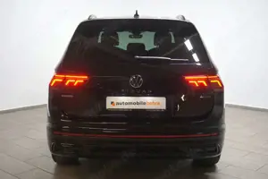 Volkswagen Tiguan Allspace 2.0TDI DSG R-Line 4M 7-Sitz VOLL Bild 5