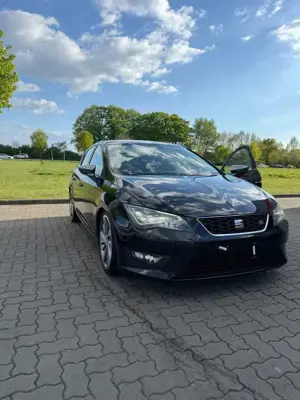 SEAT Leon 2.0 TDI DPF StartStop FR
