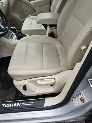 Volkswagen Tiguan 2.0 TSI 4Motion DSG Track  Field
