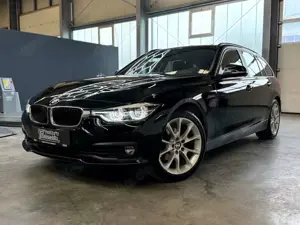BMW 320 i Touring LED/AHK/Navi/PDC/