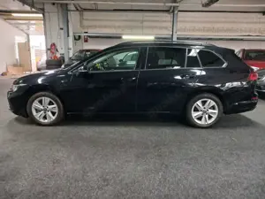 Volkswagen Golf VIII Variant Life eTSI 1 .HAND