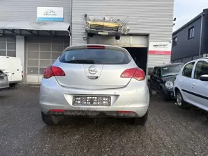 Opel Astra 1.6 Selection Bild 5