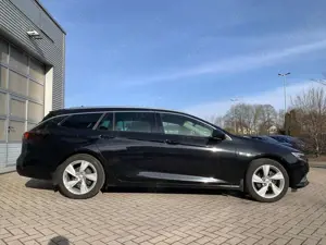 Opel Insignia B SportsTourer AHK+Lux-LED+Navi+Fronthz Bild 4