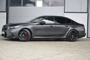 BMW M5 Limousine 360 BW DR.ASS.PRO CARBON EXT Bild 3